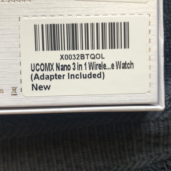 Brand new…never used…white…Apple 3 in 1 Portable Magnetic Wireless Charger - Picture 4 of 4